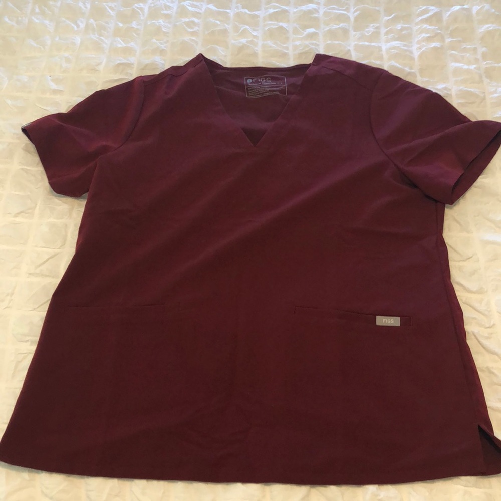 Figs Three Pocket Scrub Top